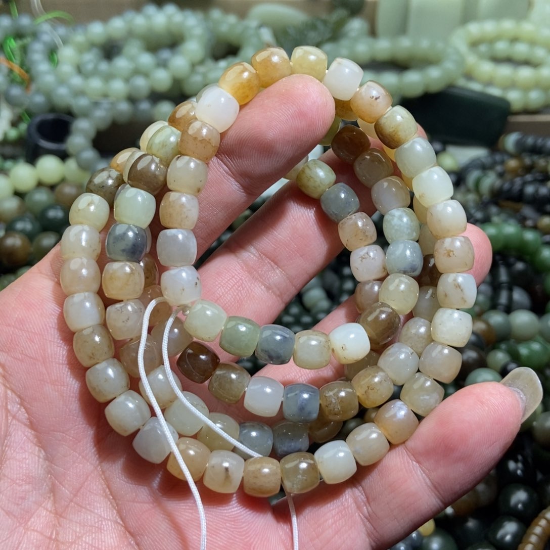 未镶嵌和田玉手链