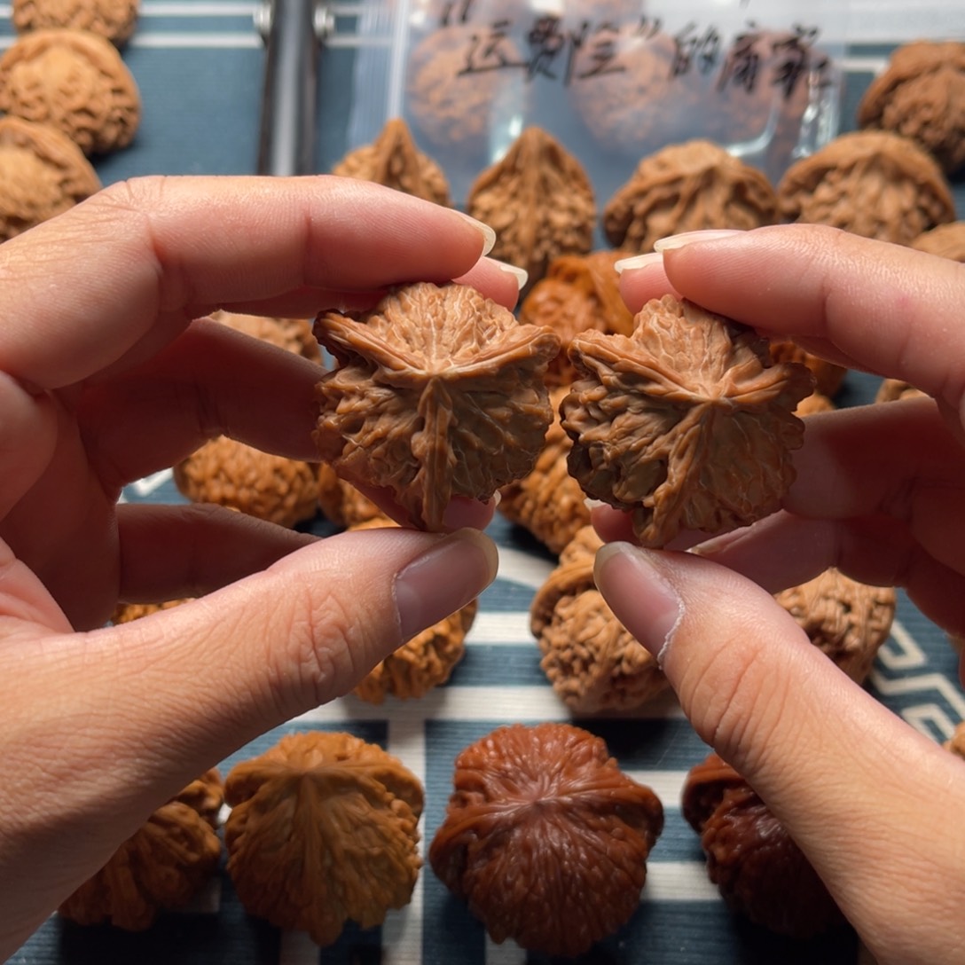 吊坠文玩核桃36盘山