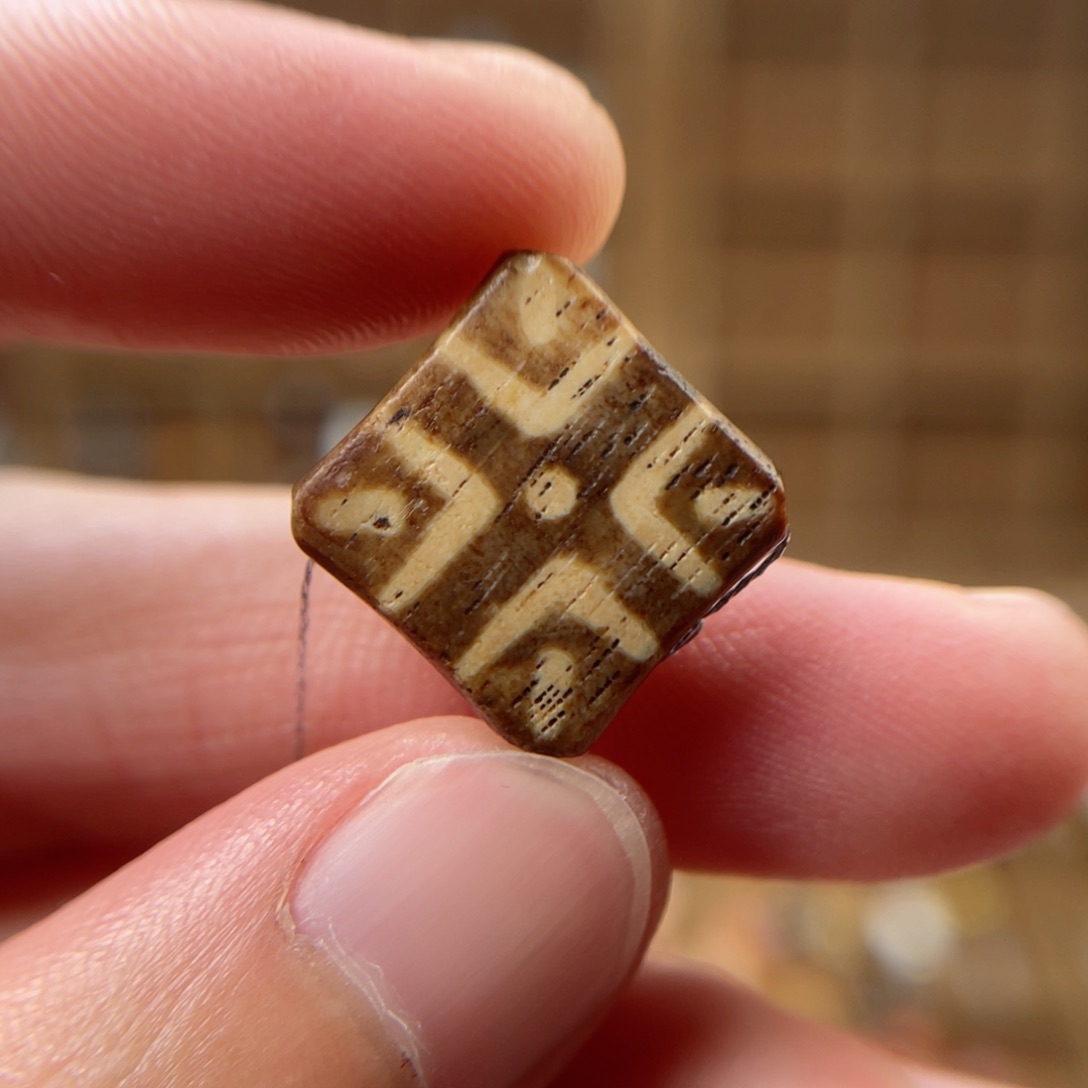 石英质玉吊坠(不含链)未镶嵌