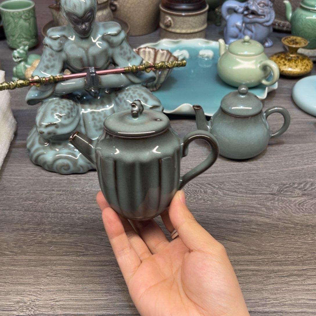 郑原斌 铁胎 筋纹壶