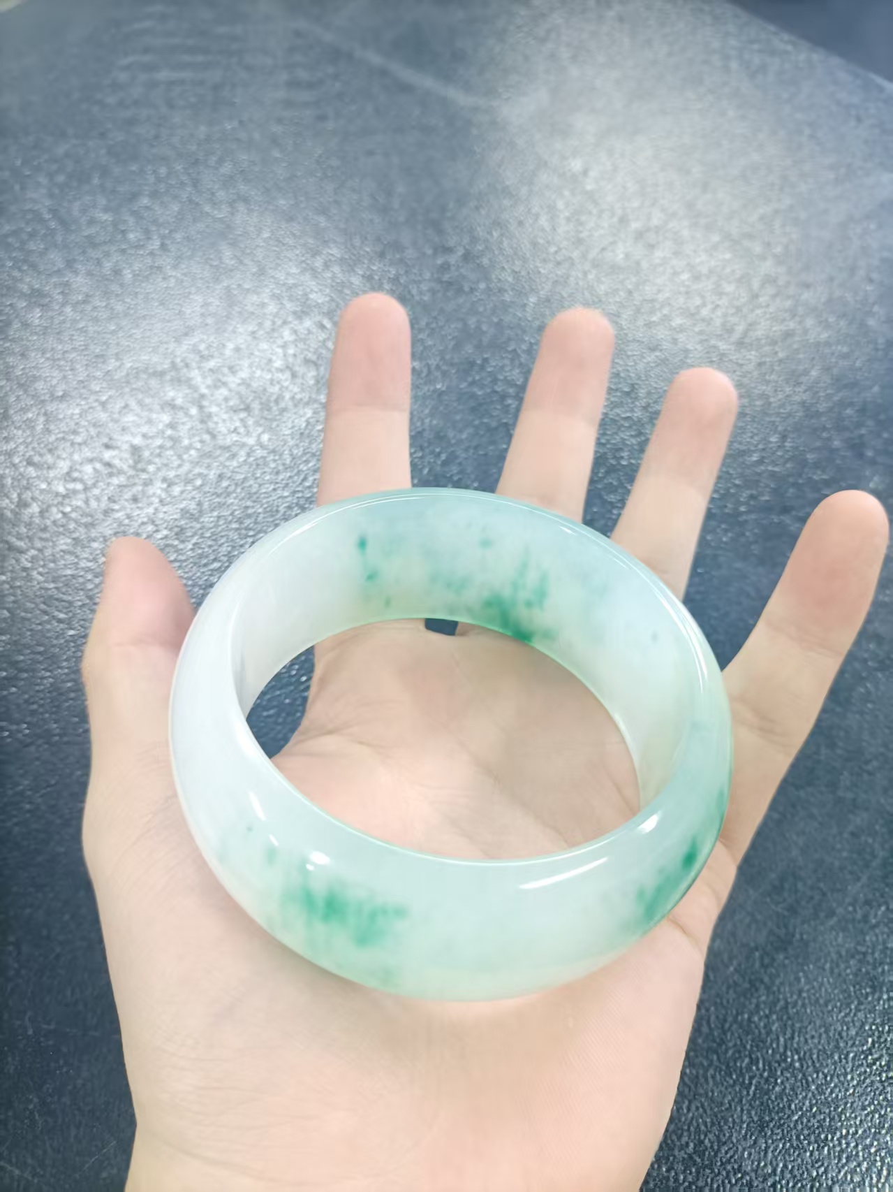        主播推荐精品手镯400