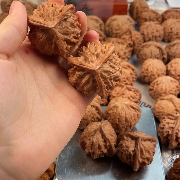 米***匠吊坠文玩核桃盘山