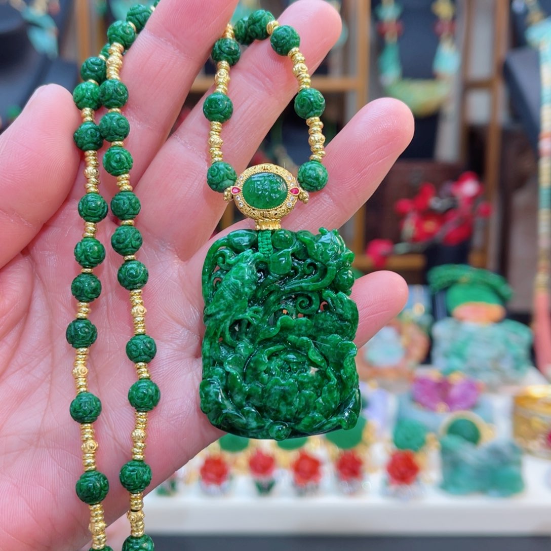 翡翠颈饰合金48小时鉴赏期