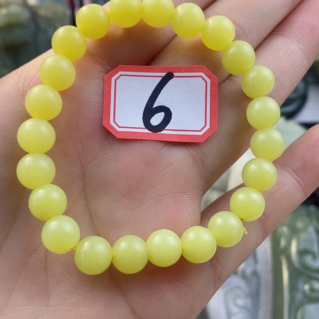 和田玉（糖玉）颈饰未镶嵌