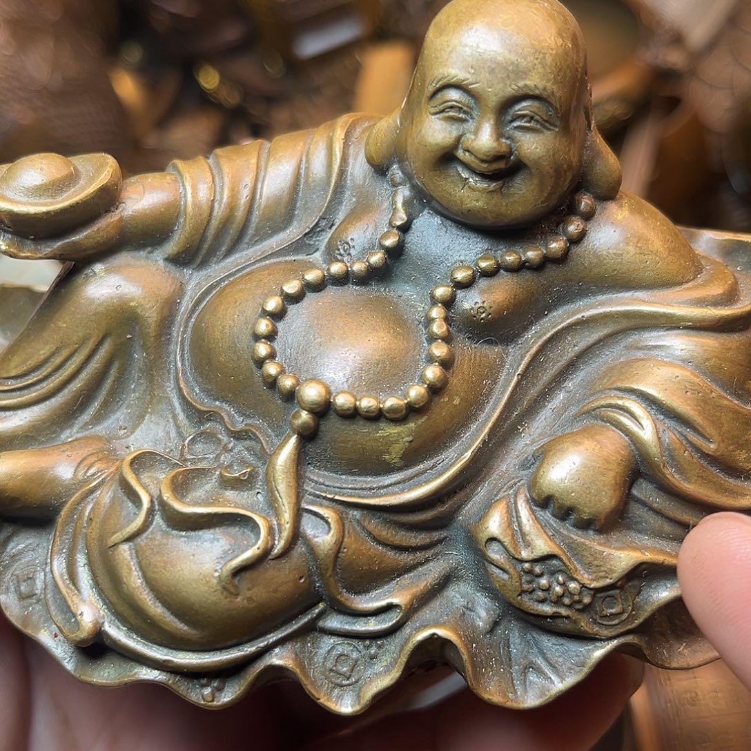 精美铜器工艺品等