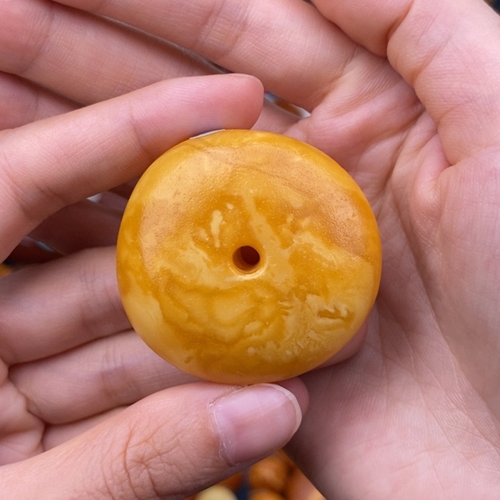 未镶嵌琥珀裸石蜜蜡M