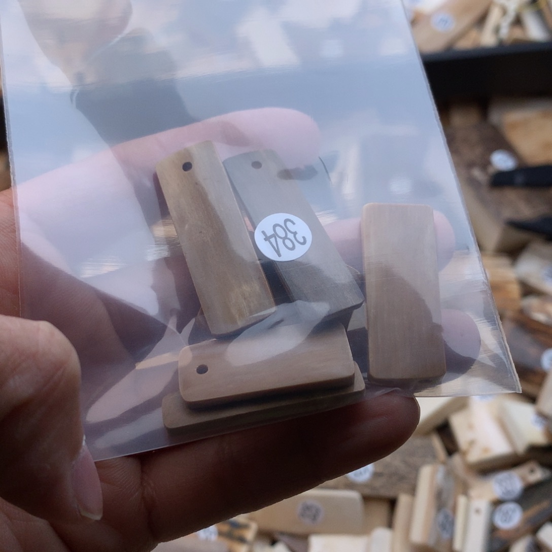 泥塑不打孔联系客服