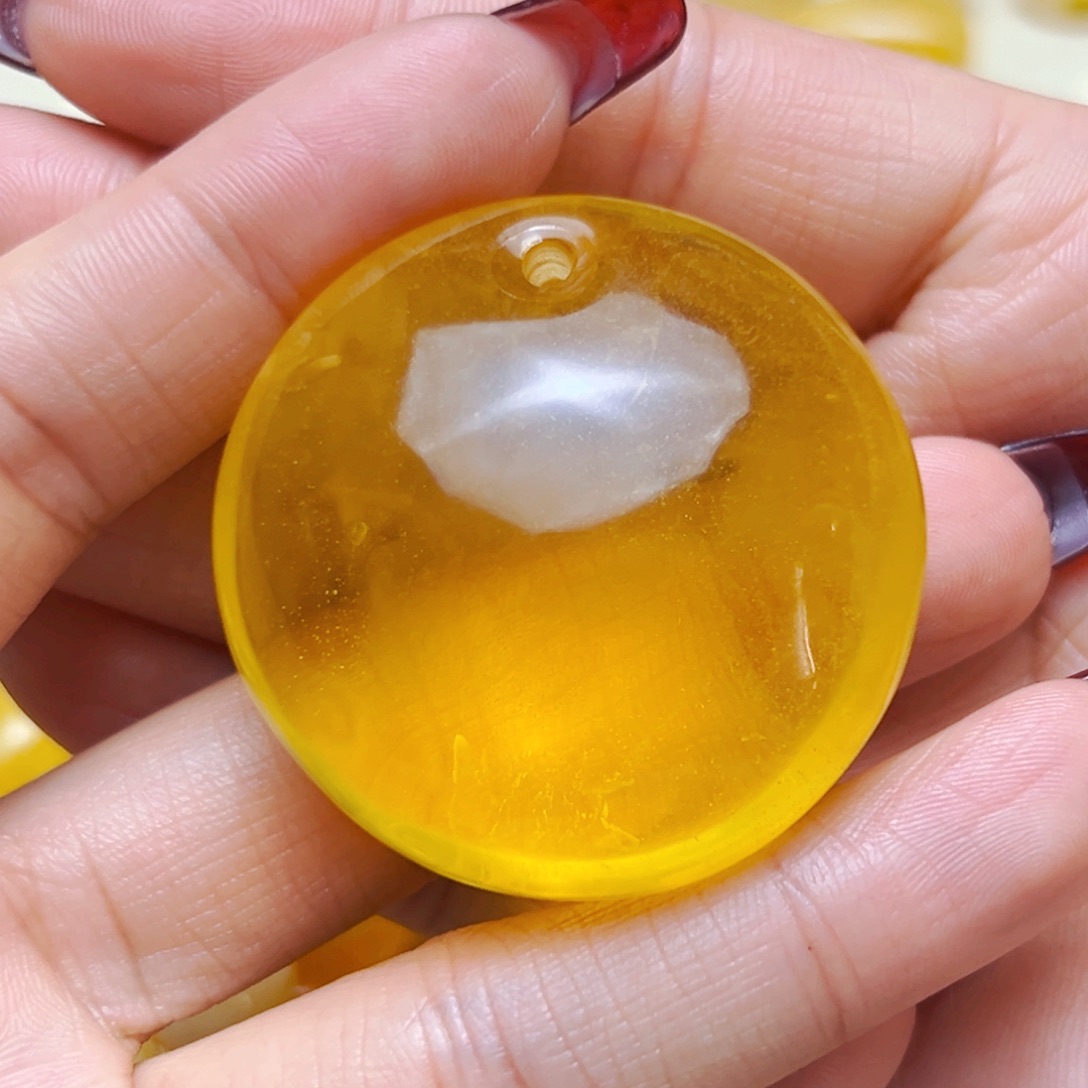 未镶嵌蜜蜡裸石45mm公主扣