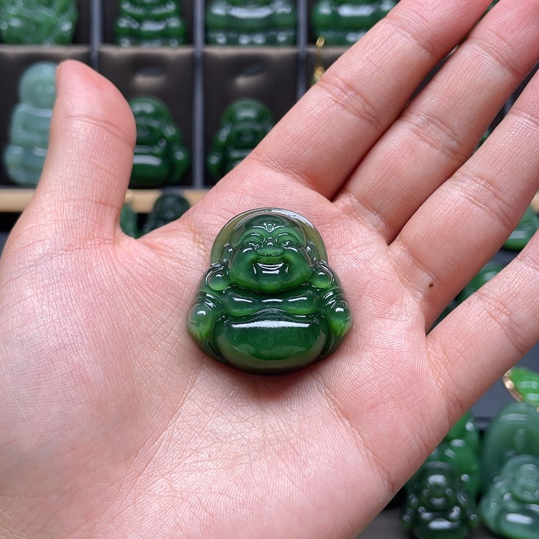 和田玉吊坠未镶嵌大*儿