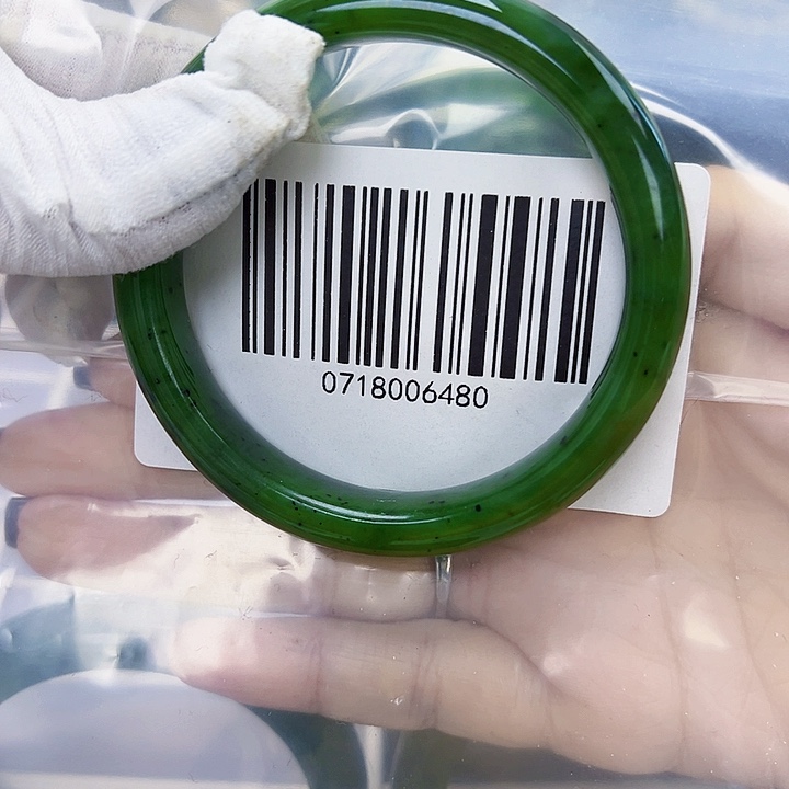 和田玉未镶嵌手镯包容61