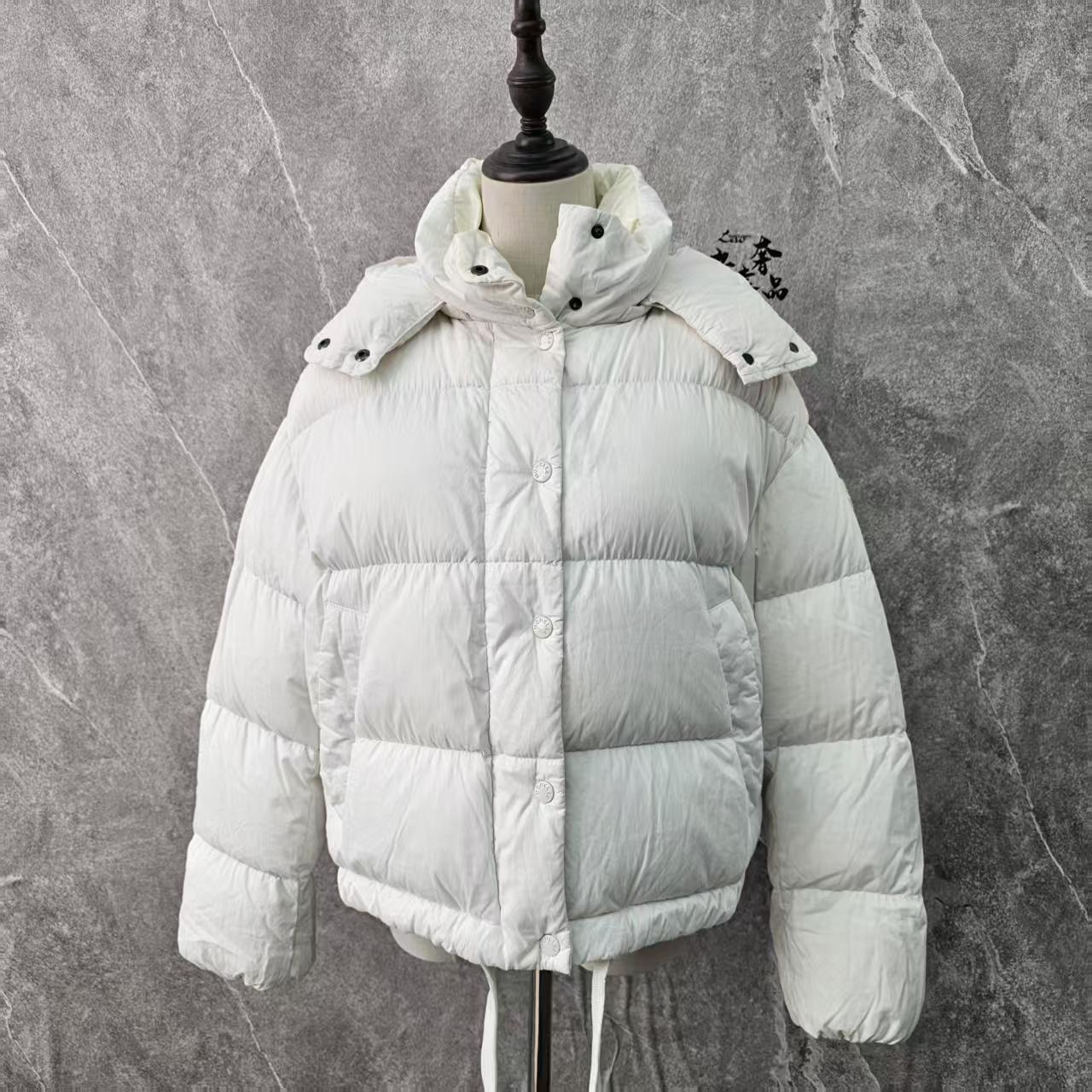 99新 MONCLER 海囤K/蒙口/上衣/0码/fy162676女装
