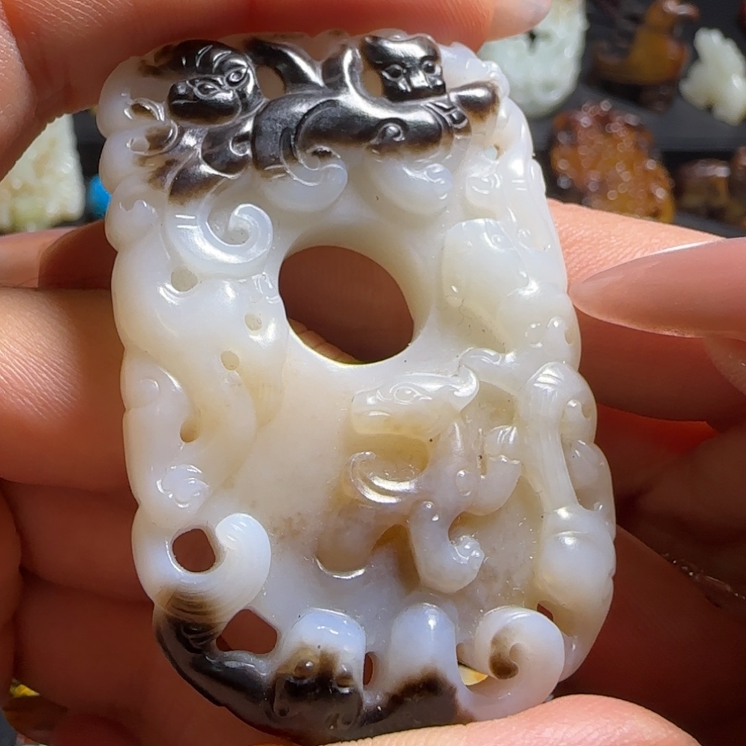 和田玉未镶嵌挂件