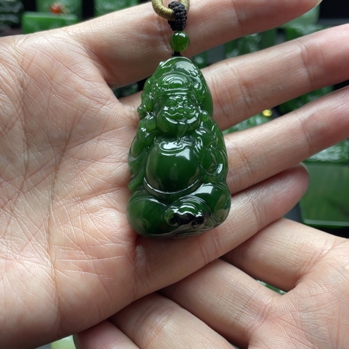 和田玉（碧玉）未镶嵌颈饰