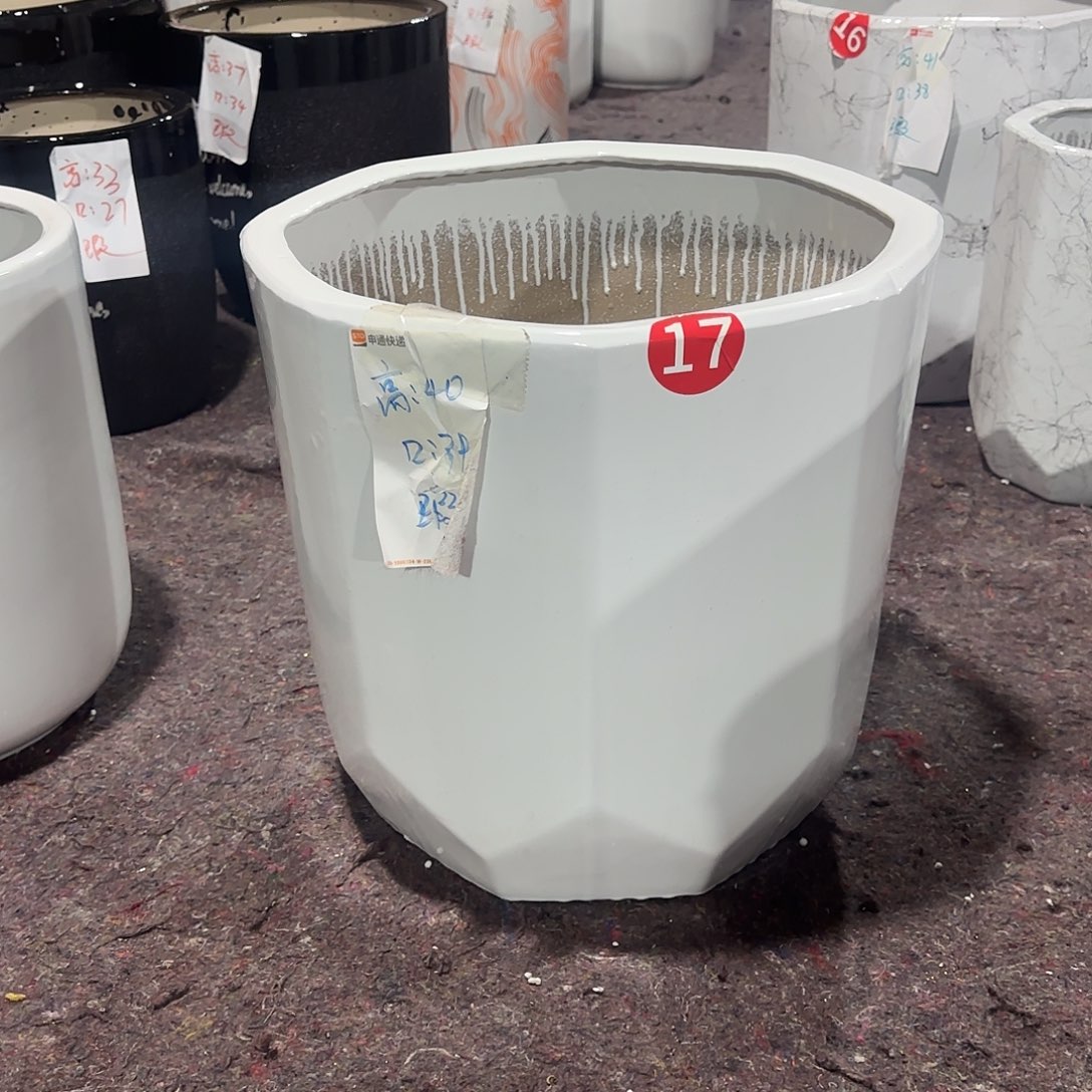 白色八宝大号一个