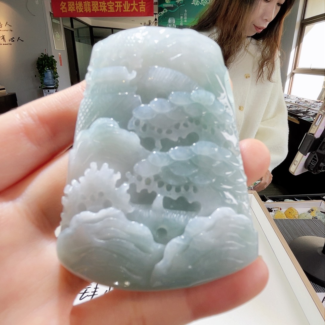 颈饰未镶嵌翡翠翡翠