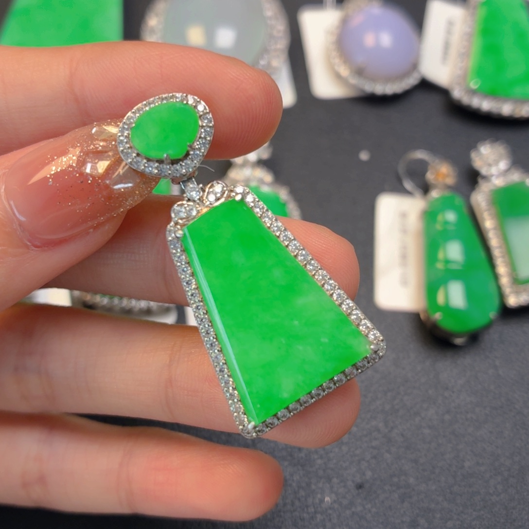 翡翠银S925镶嵌颈饰