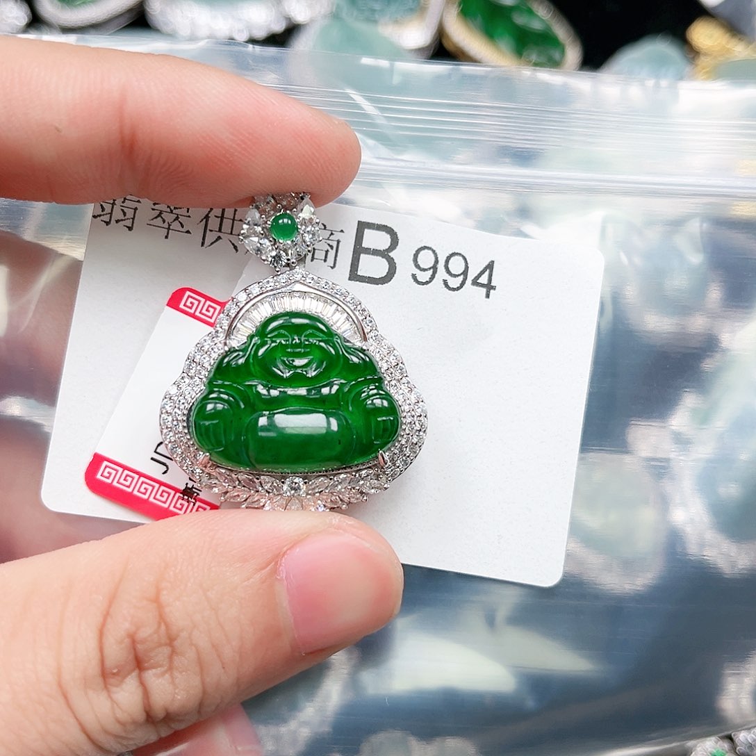 翡翠颈饰银S925镶嵌翡翠994