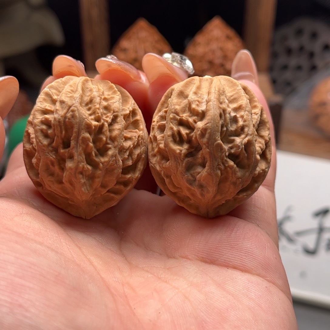 文玩核桃把件关东木子家楸大胖6