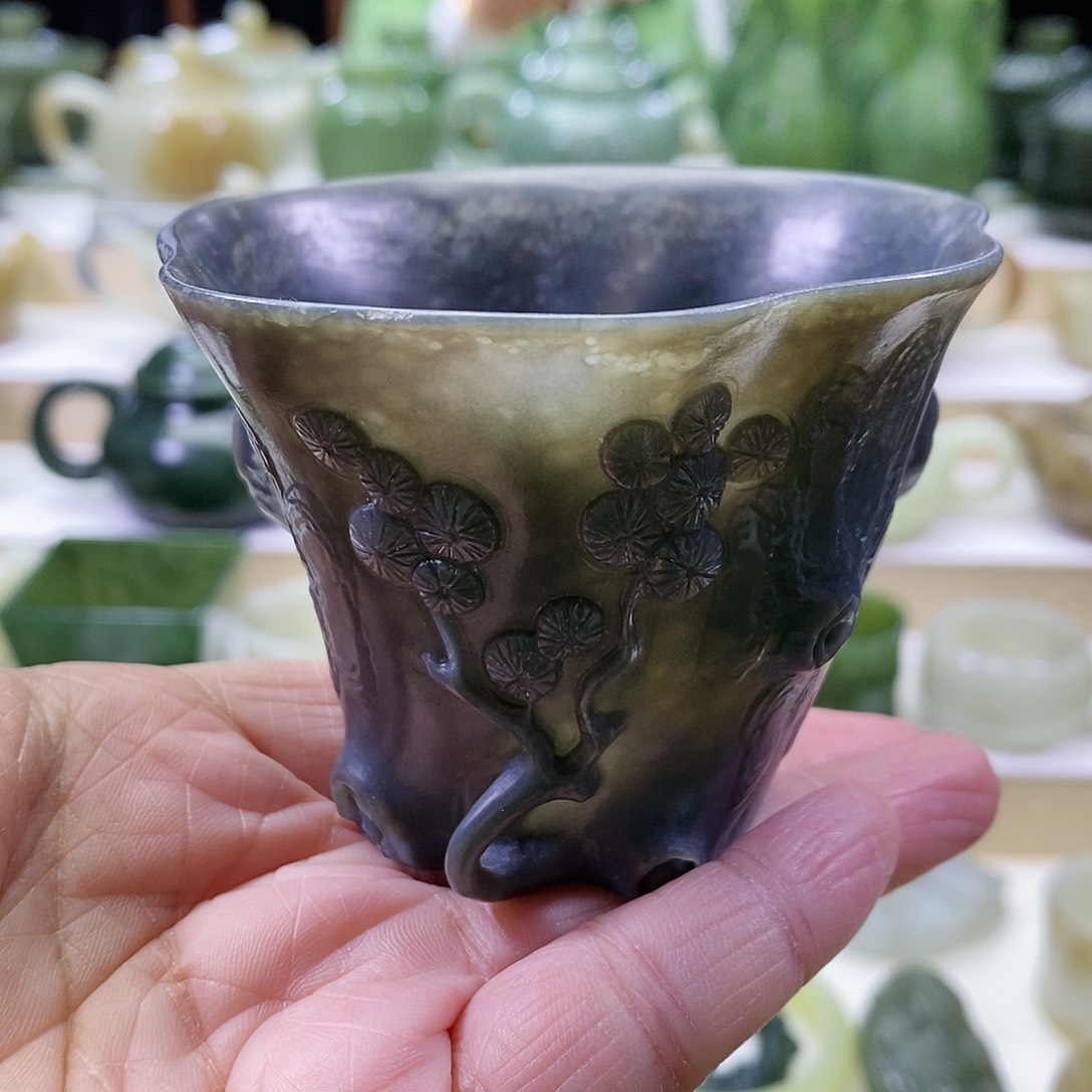 和田玉茶杯未镶嵌