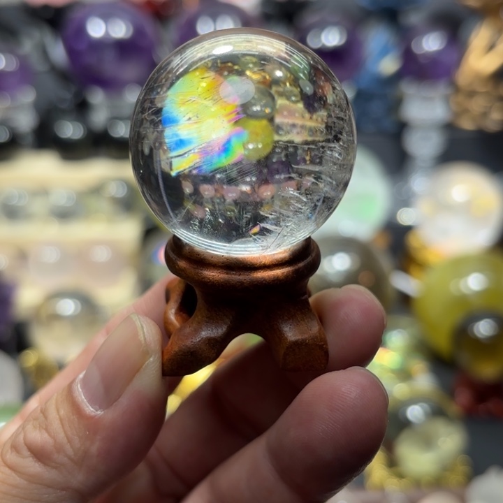 水晶未镶嵌珠宝半成品