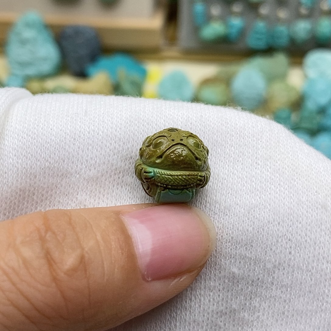 绿松石未镶嵌配饰