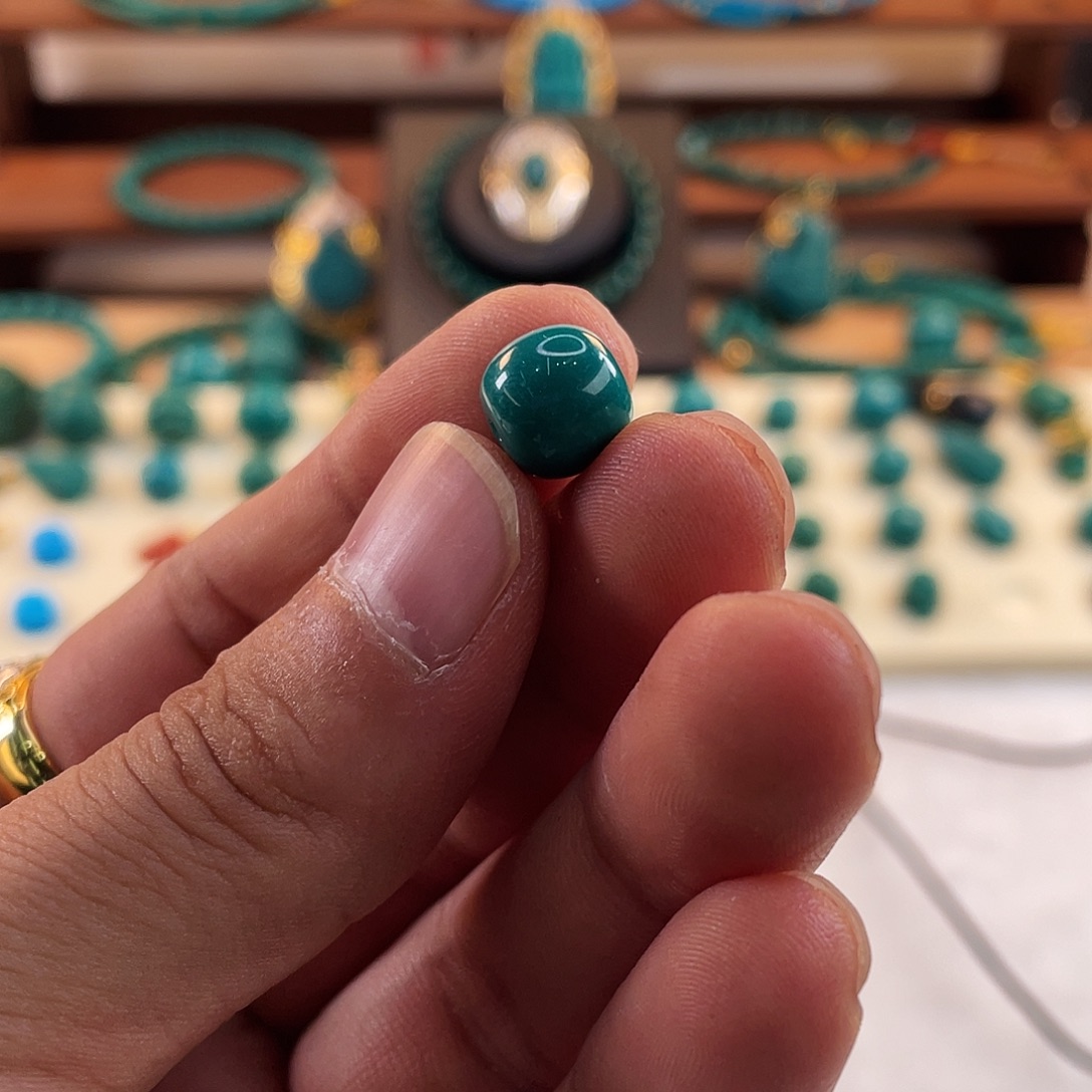 绿松石未镶嵌配饰