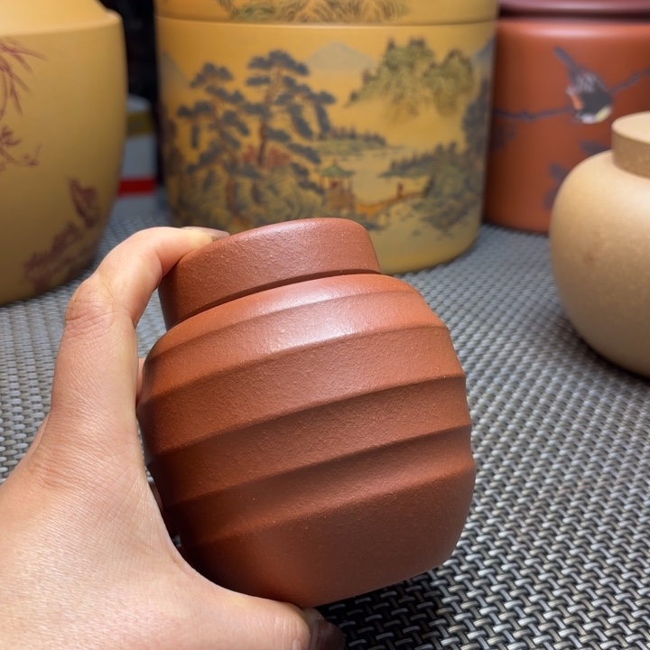 紫砂茶叶罐中高端紫砂茶叶罐