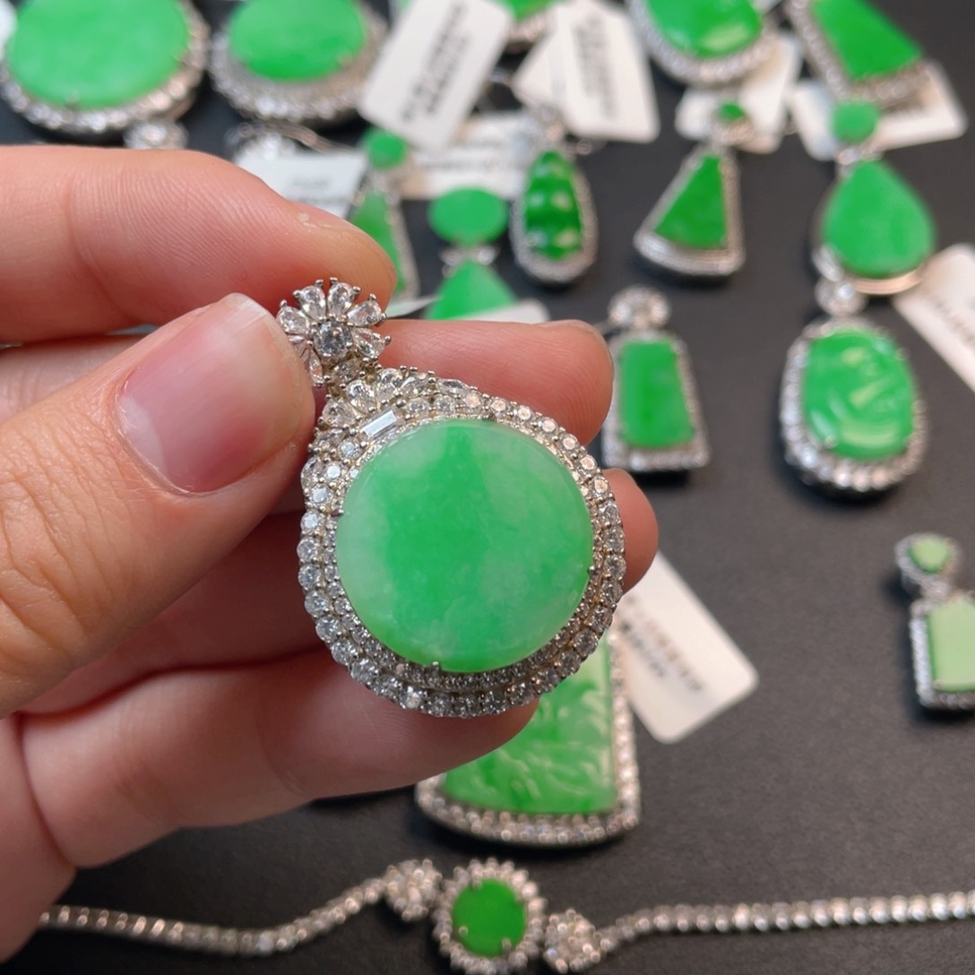 翡翠吊坠(不含链)银S925镶嵌