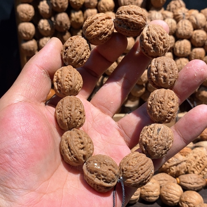 文玩核桃手串野生小秋子