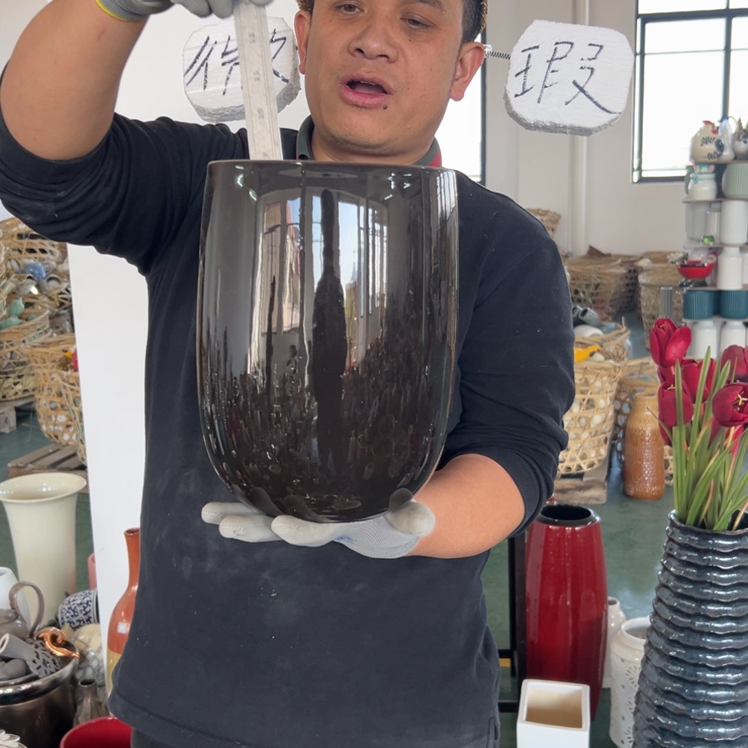 摆件192 号高中低温陶瓷工艺瓶（部分微瑕）