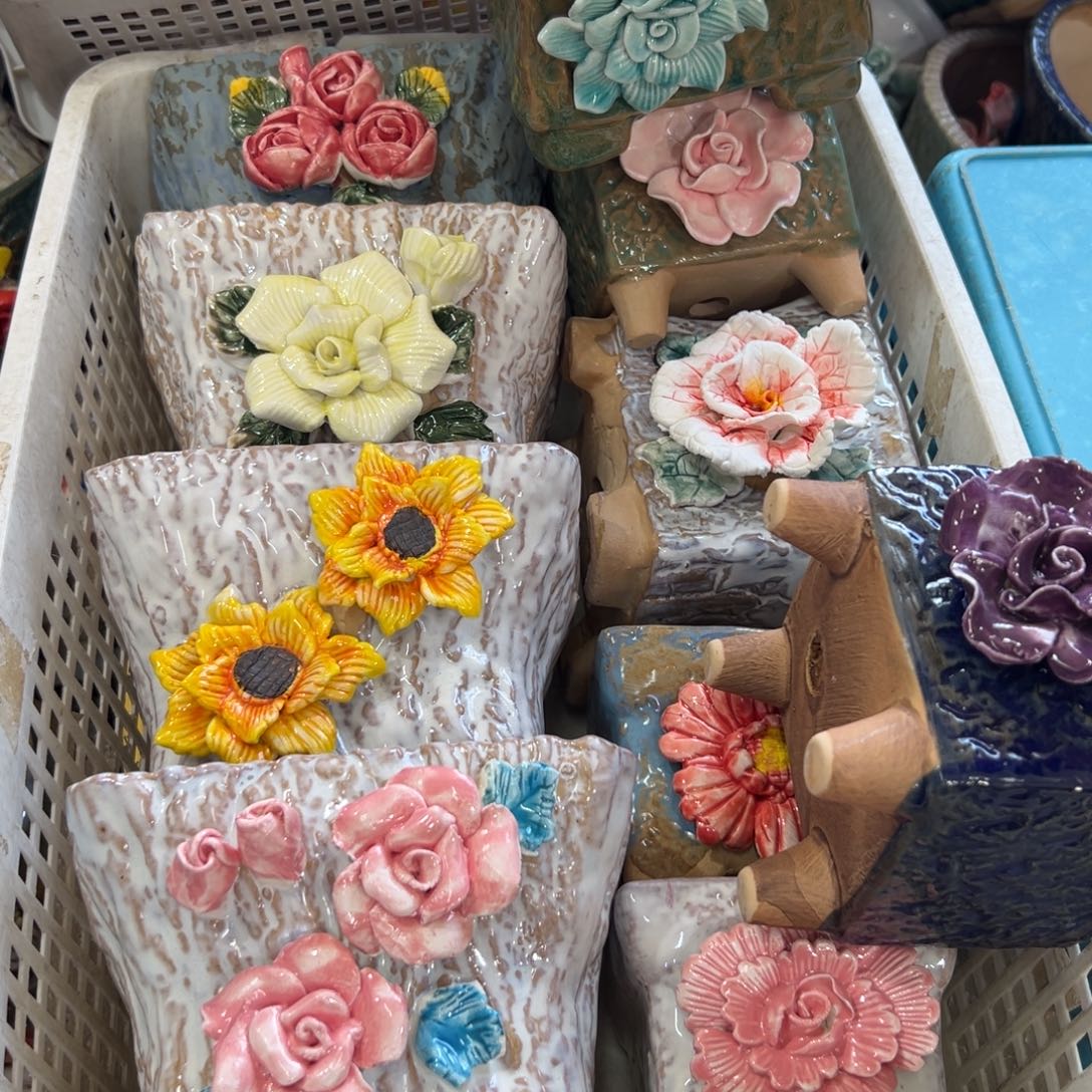 2251 花盆拍满20元发货退款拉黑