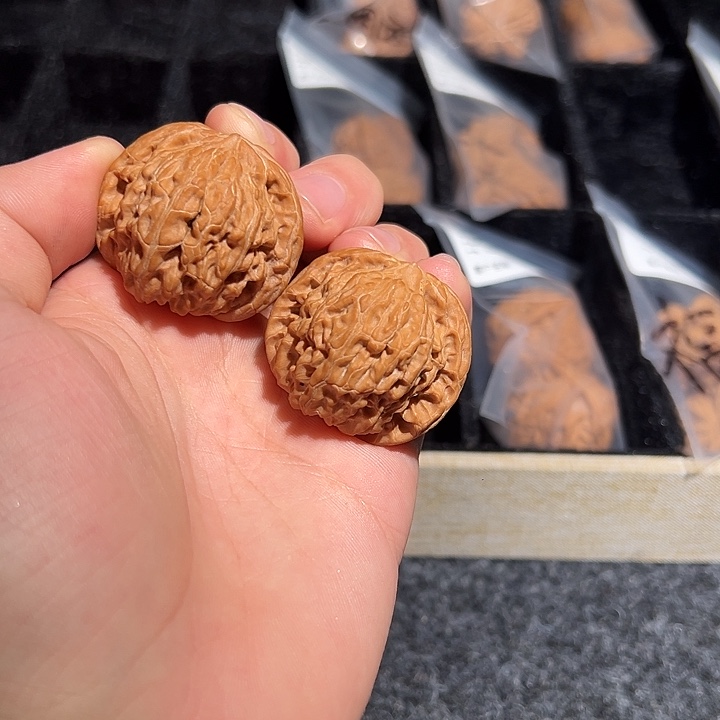 ****桃吊坠猴头核桃山地磨盘