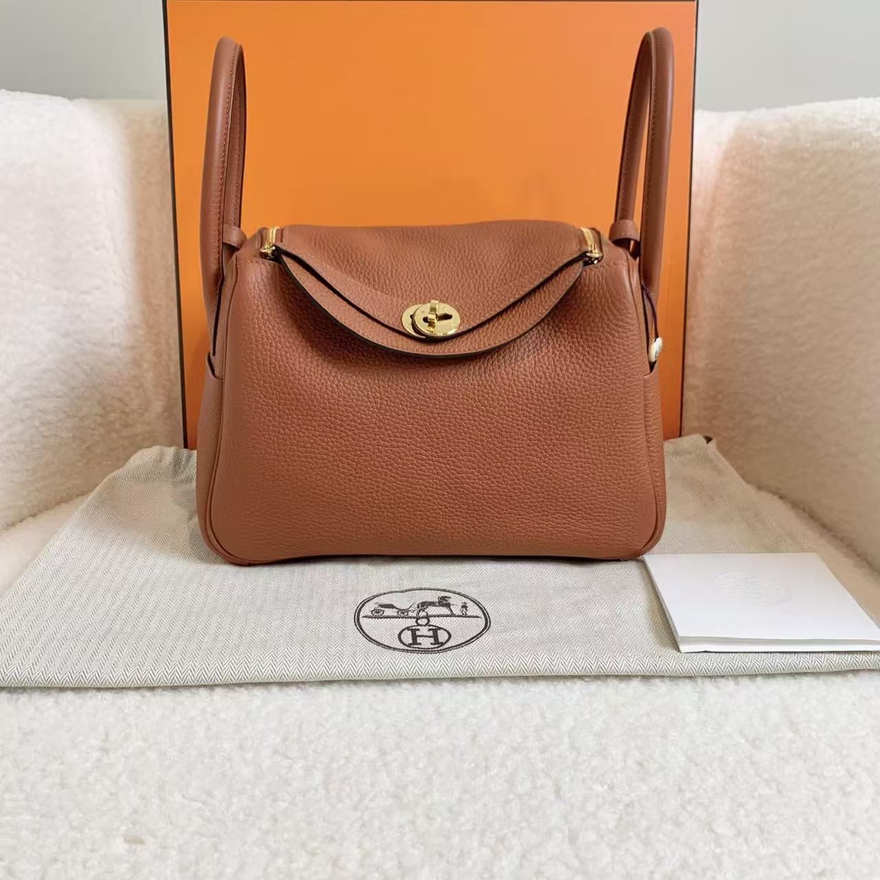 99新 Hermes/爱马仕 古铜色lindy26/82125834/12期免息/代卖服务
