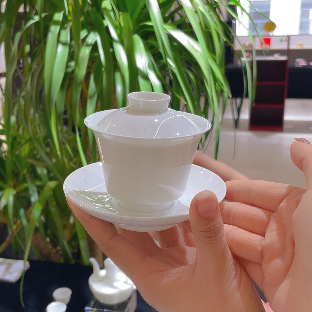 是啊我们就是一个没有安全感就是说