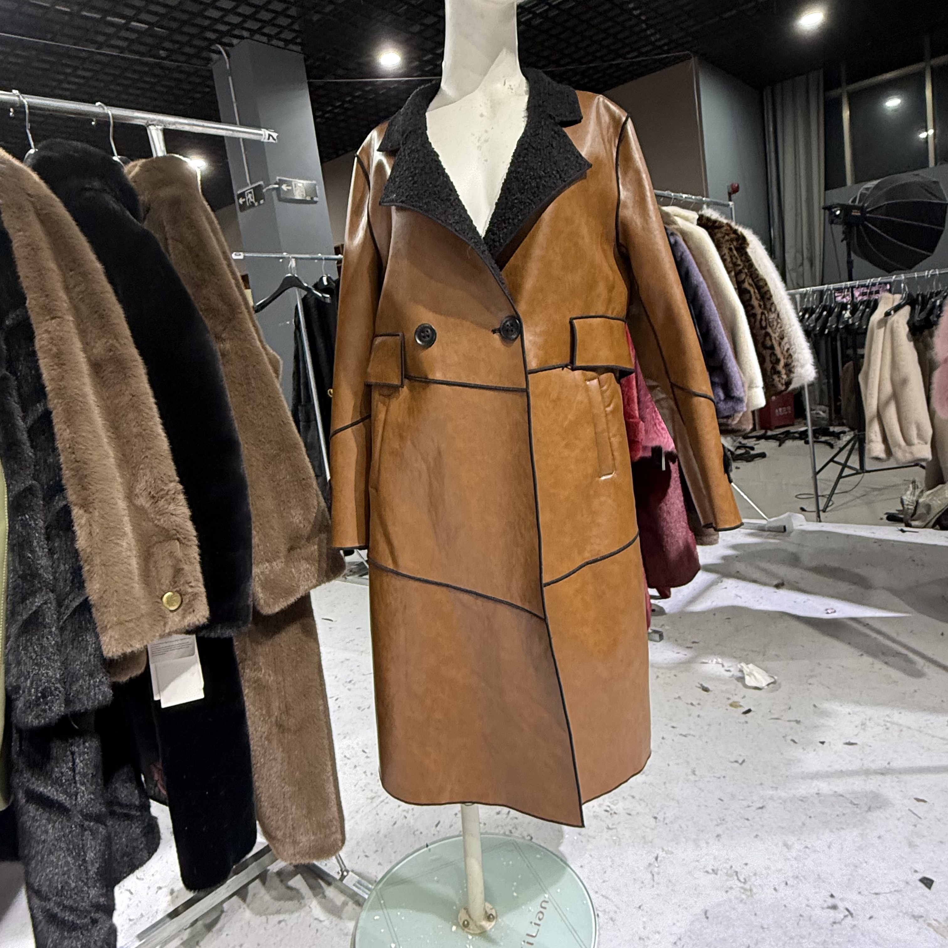 F9时尚女装貂绒外套气质百搭