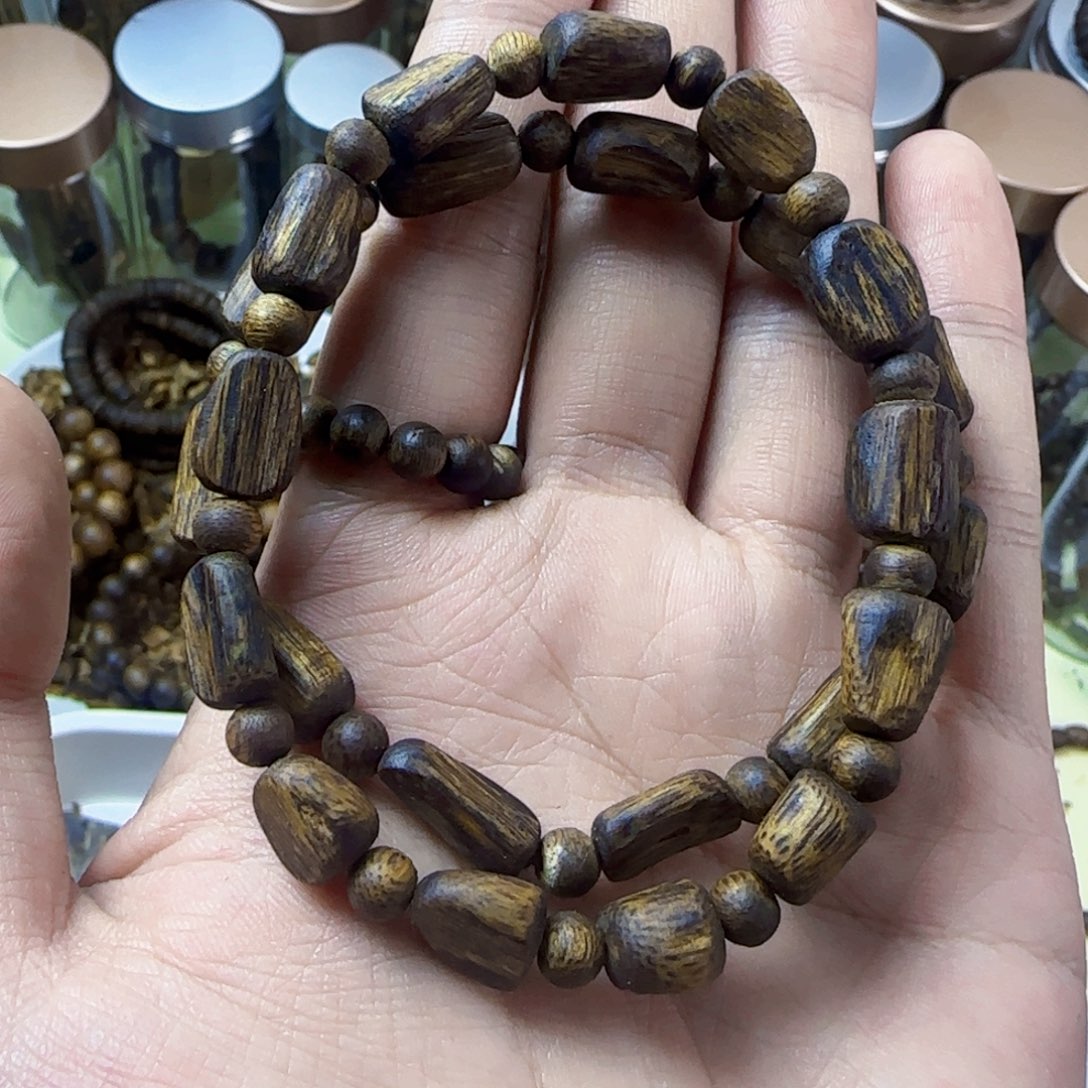 沉香碎屑沉香奇楠沉香碎树心油5