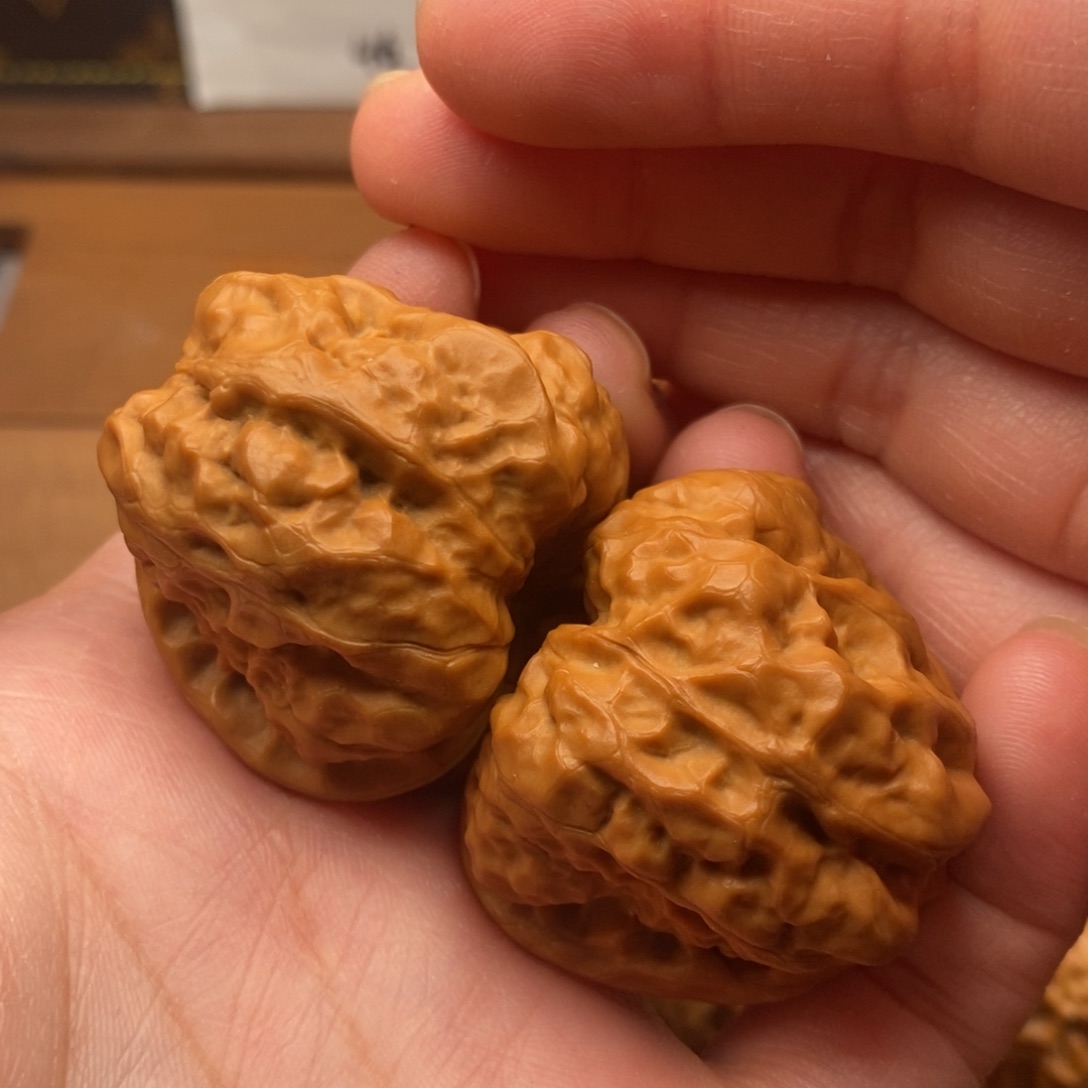 文玩核桃把件边38左右