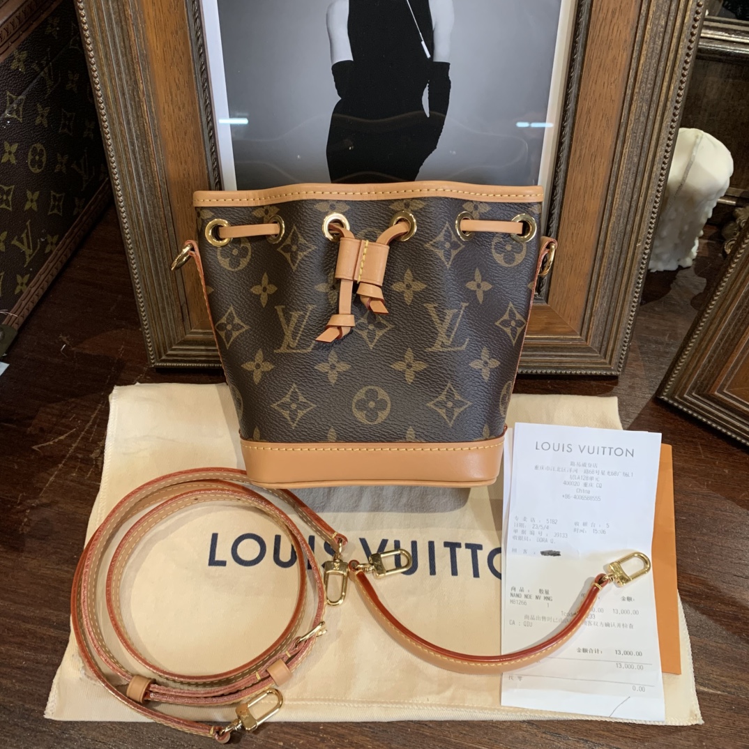 95新 LouisVuitton/路易威登 Nano Noe 小水桶芯片款98新/sp22756