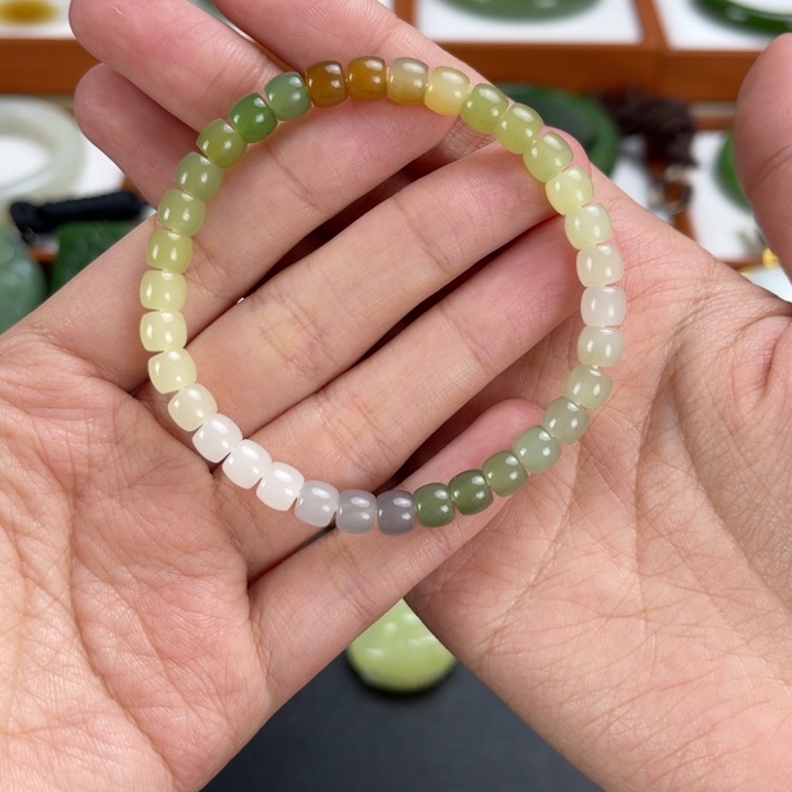 和田玉手串未镶嵌