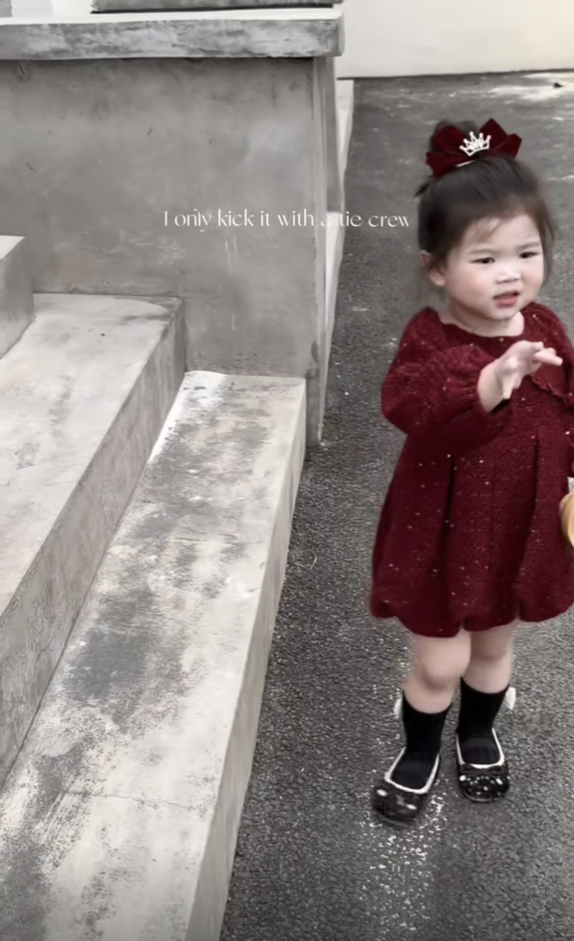 一豆一町女童连衣裙秋冬季加绒红色儿童冬装拜过年礼服公主裙子