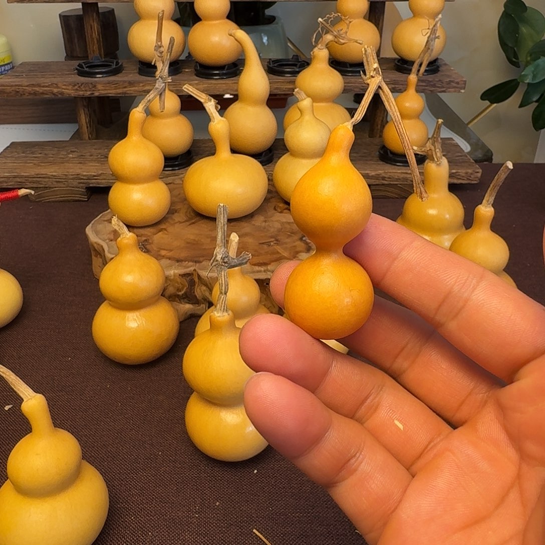 金***闪恭喜发财纯天然葫芦