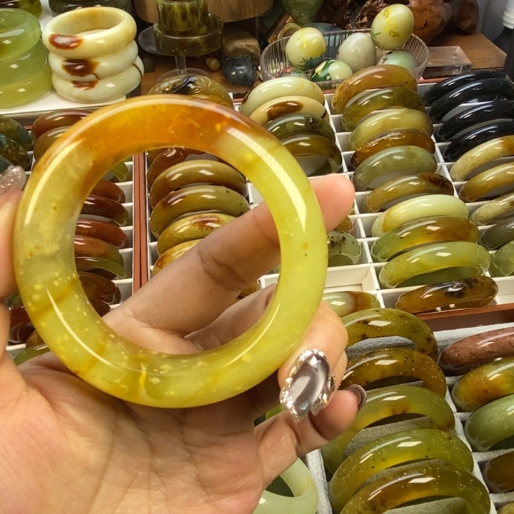 C***.蛇纹石玉未镶嵌手镯54加