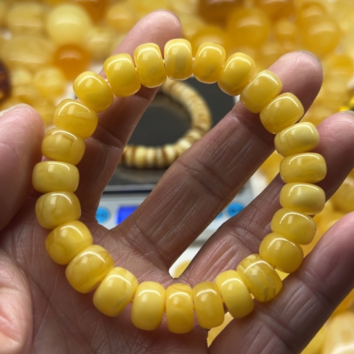 琥珀（矿物珀）未镶嵌裸石