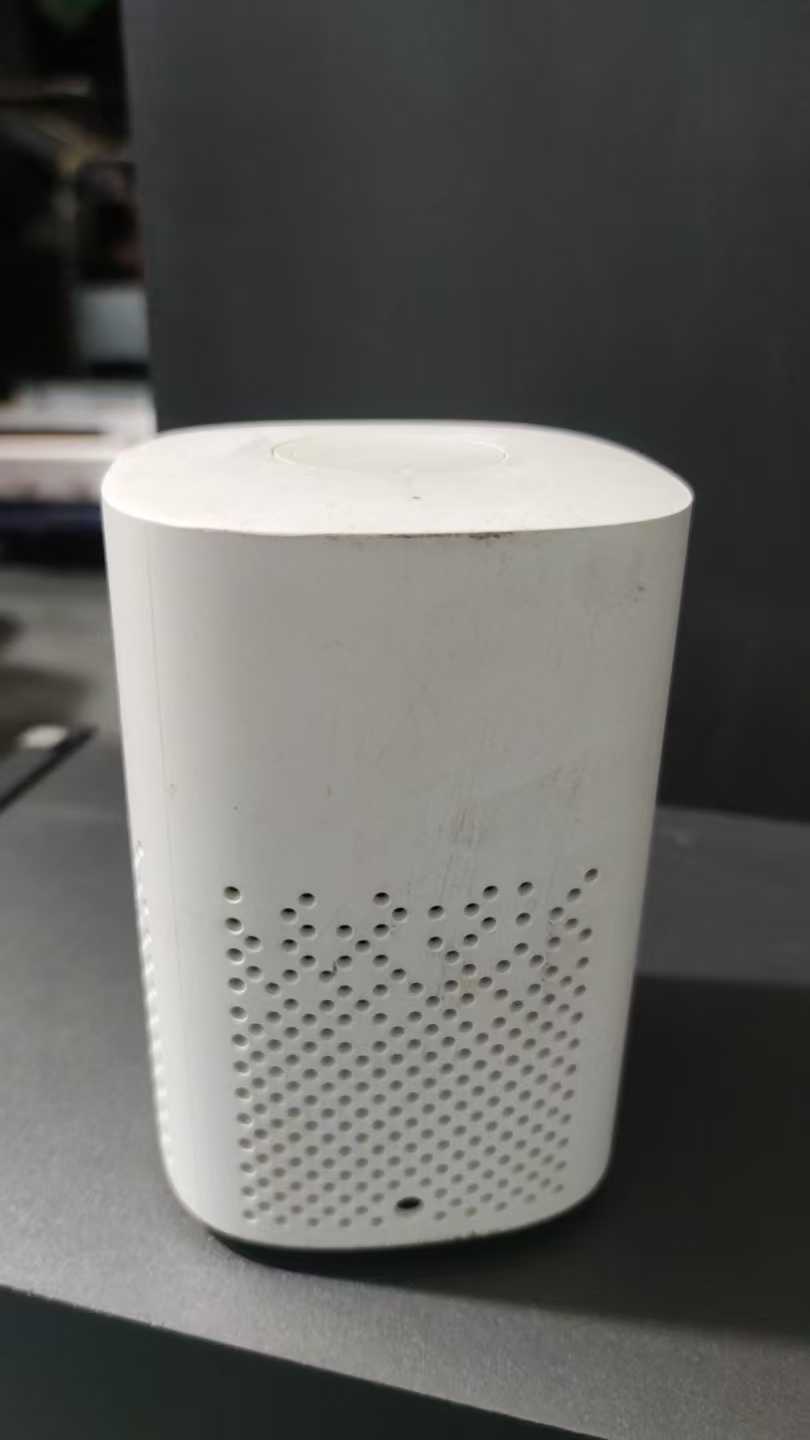 8新  智能音响一个 不包邮费