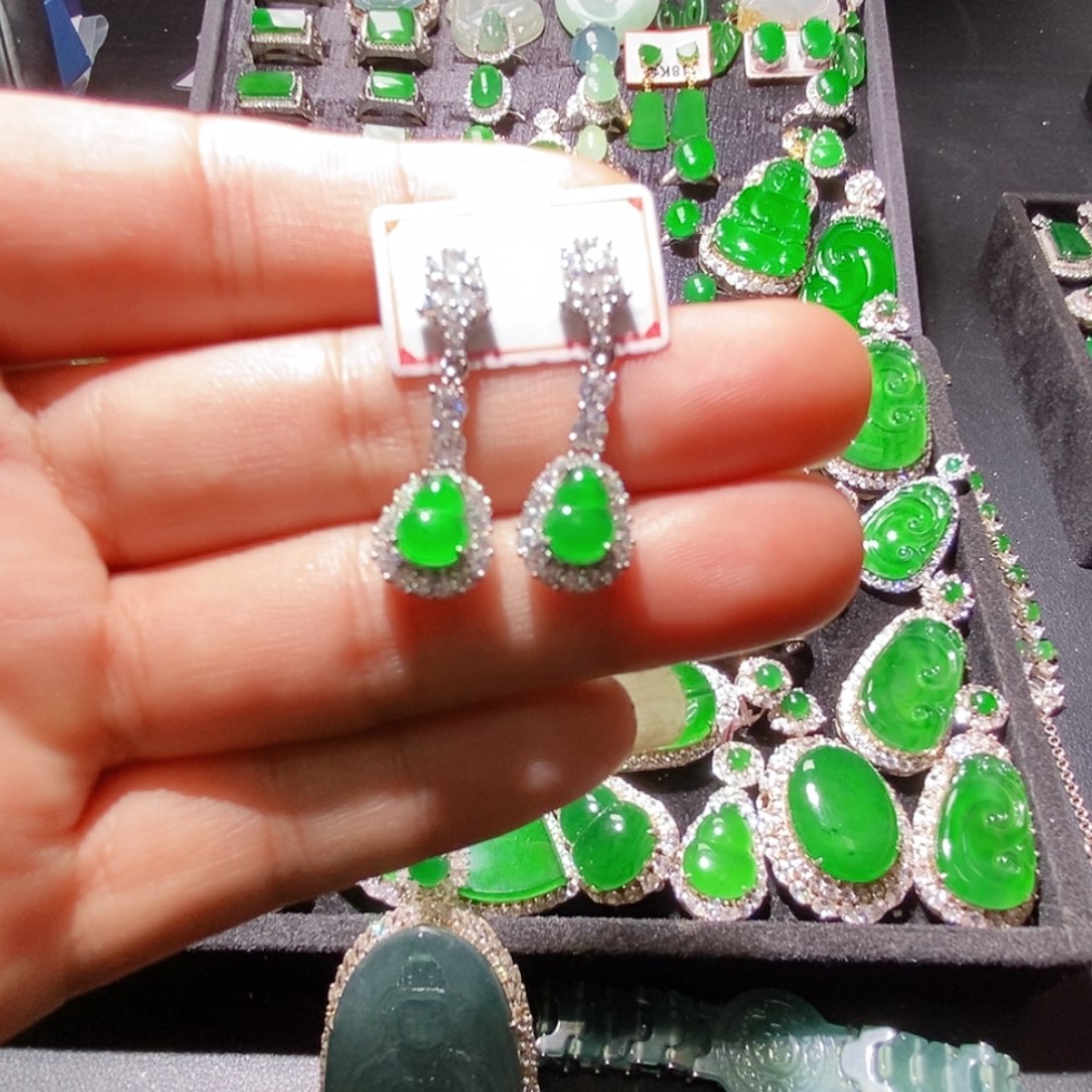 翡翠未镶嵌耳饰A货翡翠6