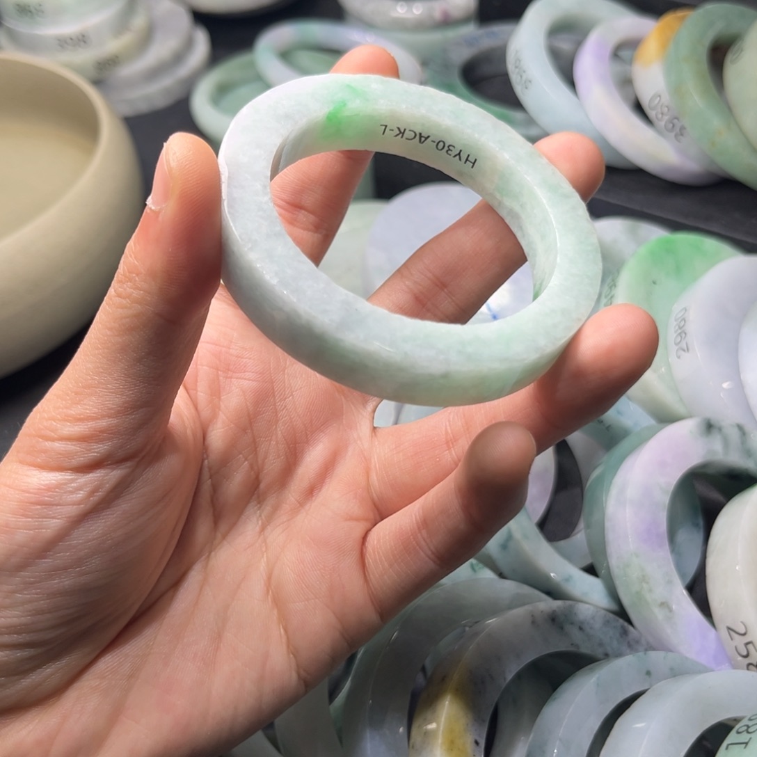 定制翡翠翡翠手镯未镶嵌