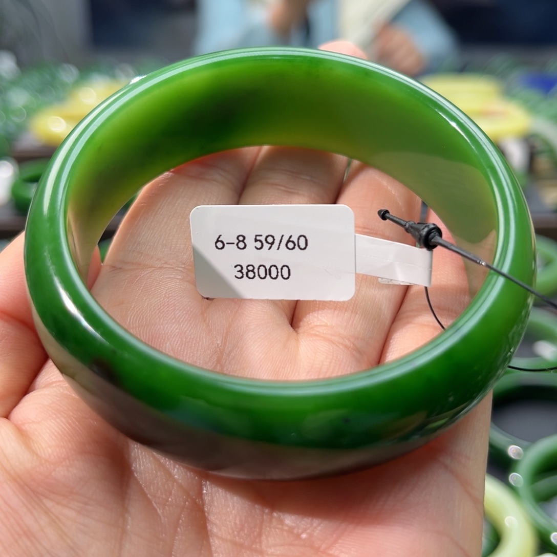 和田玉（碧玉）手镯未镶嵌