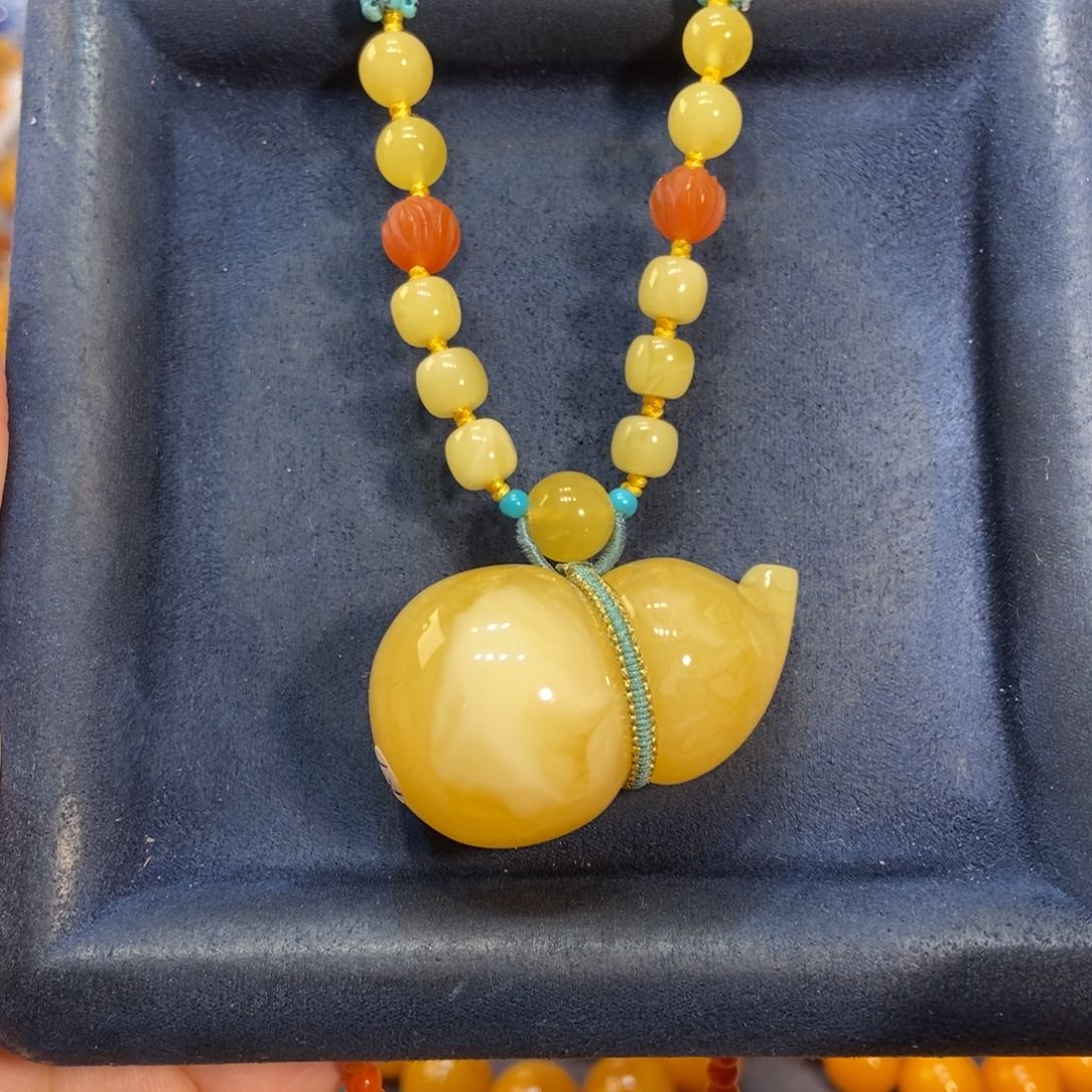 蜜蜡颈饰未镶嵌蜜蜡