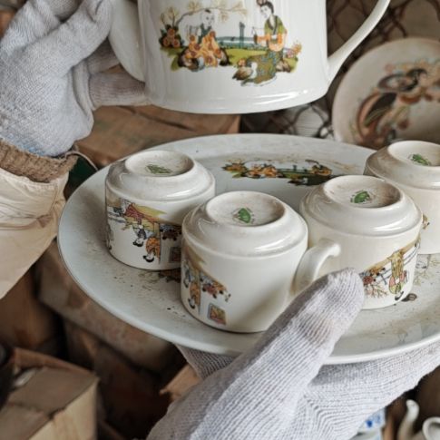 库存微瑕多孔茶壶一套容量500毫升