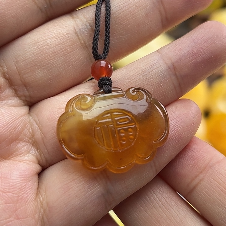 蜜蜡裸石未镶嵌平安锁